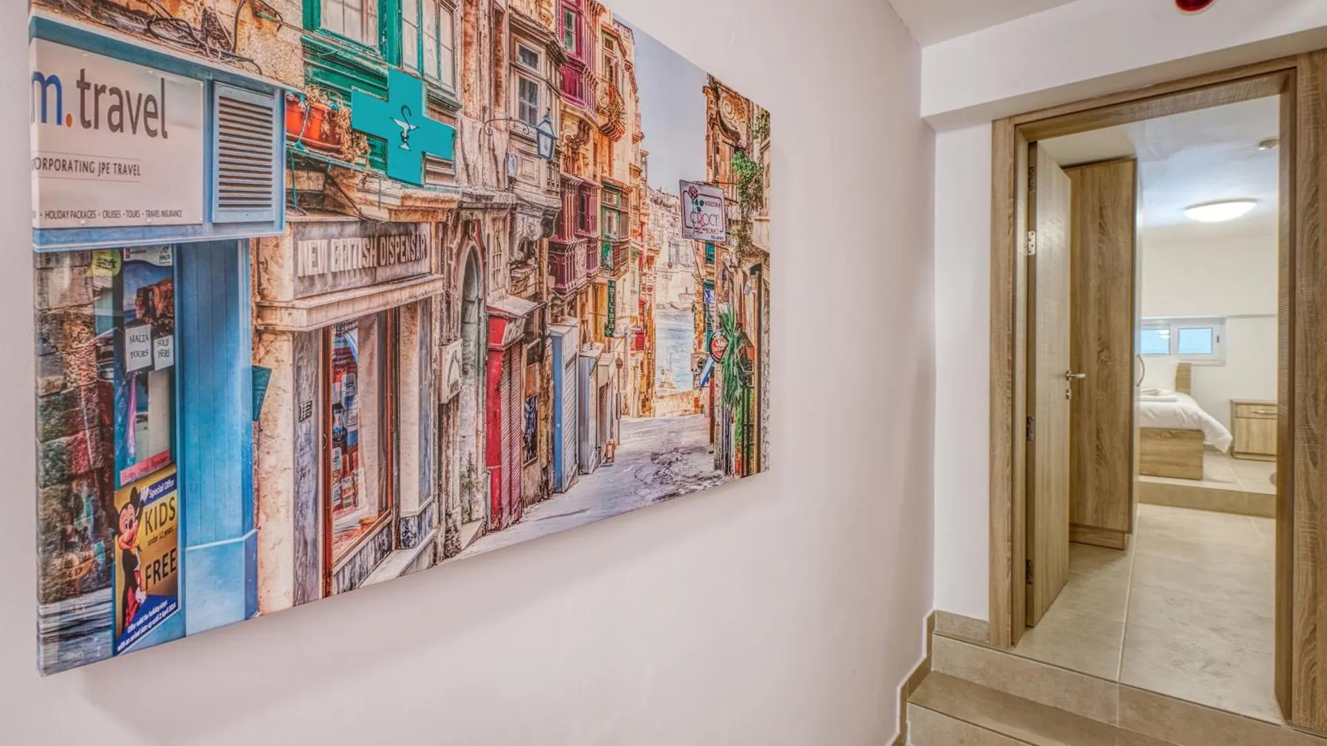 New! Spacious 4-Bedroom Duplex Apt By Sf Homes Msida 0*,
